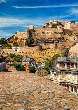 Кумбалгарх и Ранакпур / Kumbhalgarh and Ranakpur (2018) смотреть онлайн бесплатно в отличном качестве