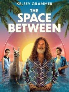 Между строк / The Space Between (2021) смотреть онлайн бесплатно в отличном качестве