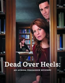 Смерть кувырком: Тайна Авроры Тигардэн / Dead Over Heels: An Aurora Teagarden Mystery (2017) смотреть онлайн бесплатно в отличном качестве