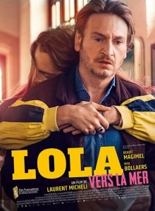 Лола у моря / Lola vers la mer (2019) смотреть онлайн бесплатно в отличном качестве