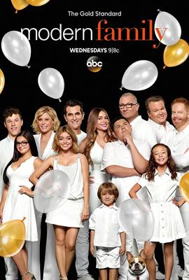 Американская семейка / Modern Family (2009) смотреть онлайн бесплатно в отличном качестве